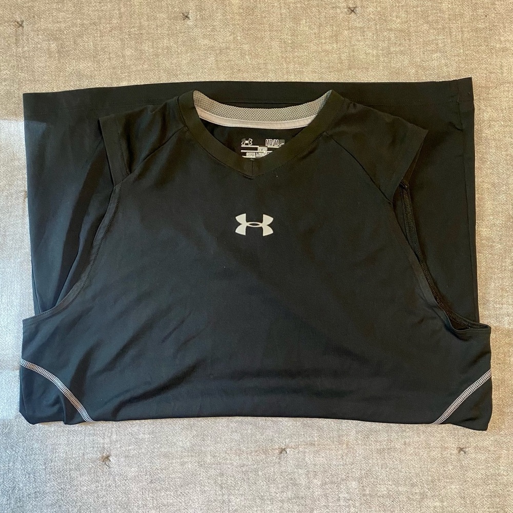 Under Armour Men’s Sleeveless Shirt